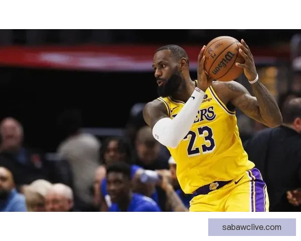 詹姆斯1229胜超越贾巴尔登顶历史第一四旬不老传奇续写辉煌新篇章 詹姆斯1229胜超越贾巴尔登顶历史第一四旬不老传奇续写辉煌新篇章